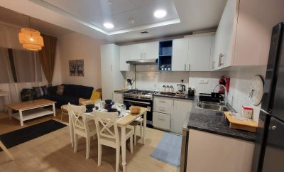 Modern 2BR just 5 min walk to Metro & Festival Mall